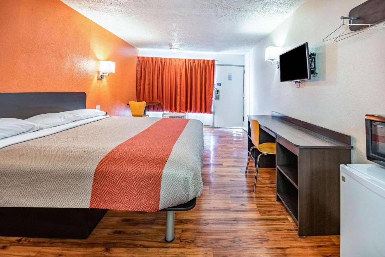 Relax Inn By Oyo Columbus Oh I 70 المظهر الخارجي الصورة
